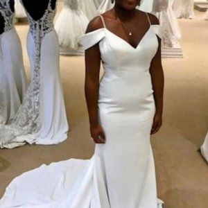 Elegant Wedding Dress With Extra Fabric